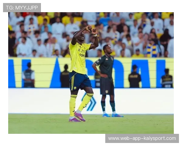 C罗背身回做策动，利雅得胜利二线重炮，c罗罗里c罗里c